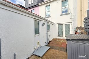 Photo 18- click for photo gallery